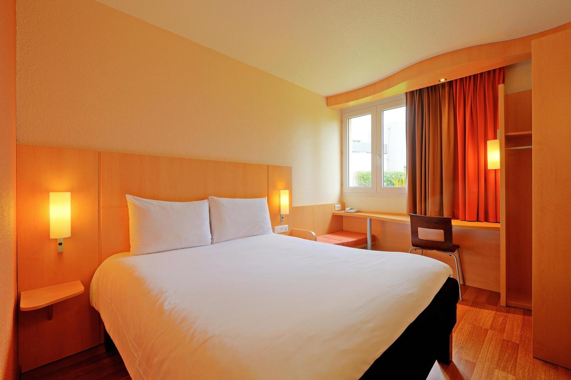 Hotel ibis Poitiers Beaulieu Zimmer foto